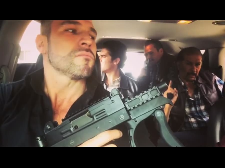 En el final de la quinta temporada de ‘El señor de los cielos’, ‘Aurelio’ fue abatido por una lluvia de balas, poniendo en riesgo su salud.