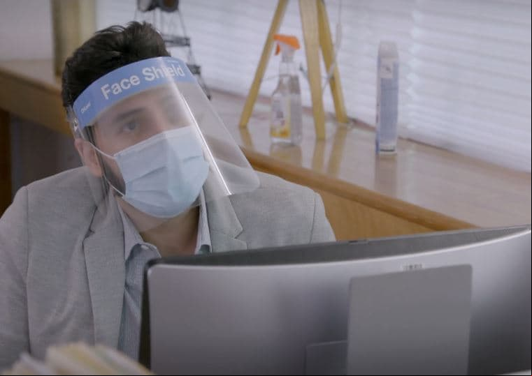 Tras varios meses de contingencia por el virus del covid-19, 'La Rosa de Guadalupe' se arriesga a hablar por primera vez sobre el tema y las medidas de prevención que ha adoptado la sociedad en su ya nueva normalidad.