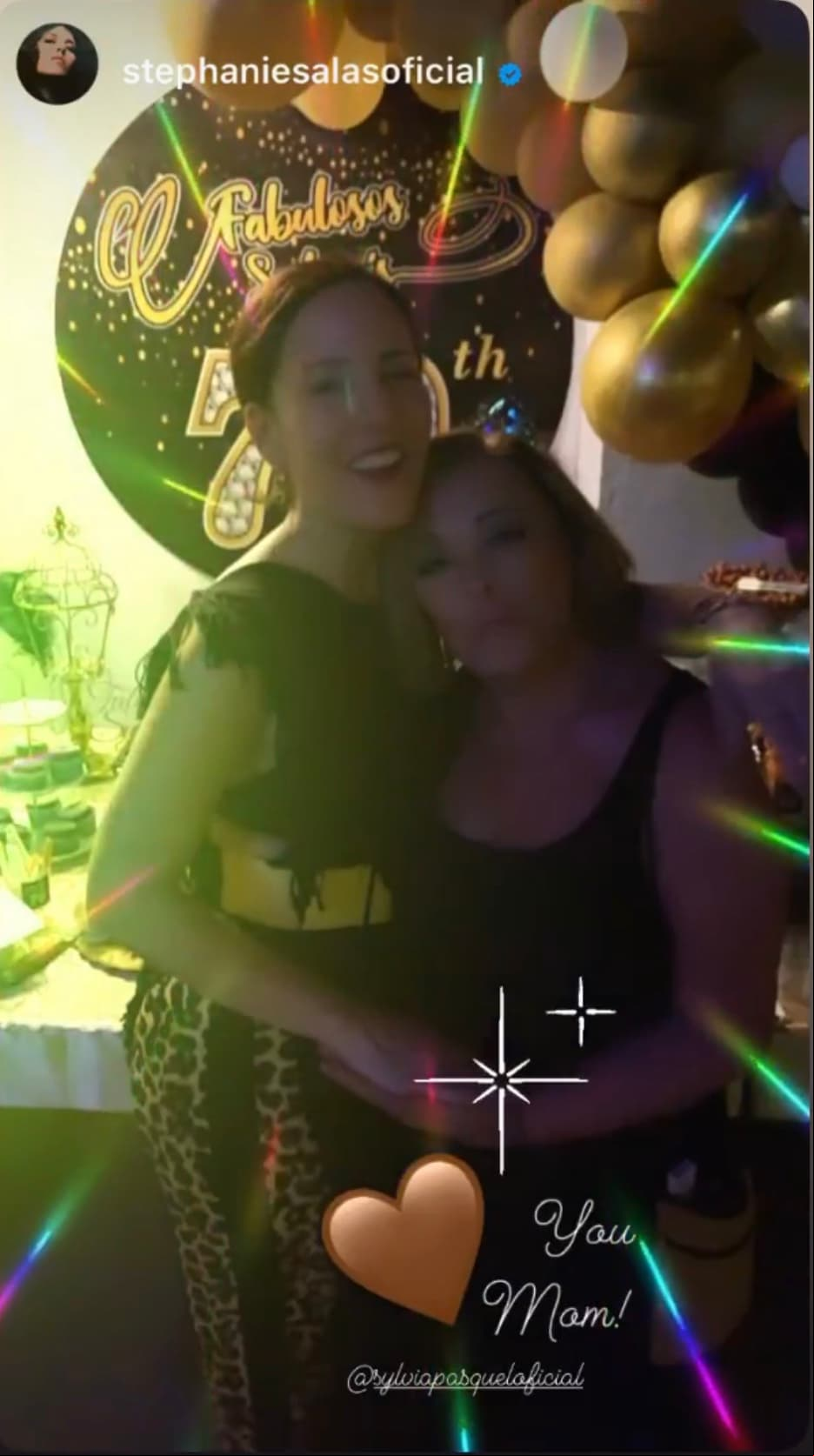 Una de las primeras en compartir fotos de la celebración fue su hija Stephanie Salas, quien también es actriz y no podía faltar.