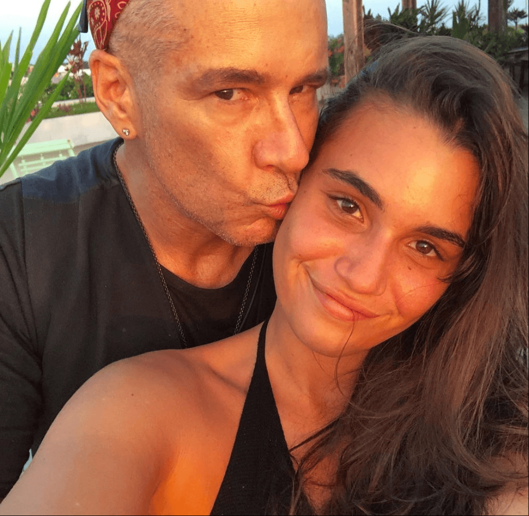 Esposa de Fernando Carillo muestra su cuerpo postparto y presume sus imperfecciones
