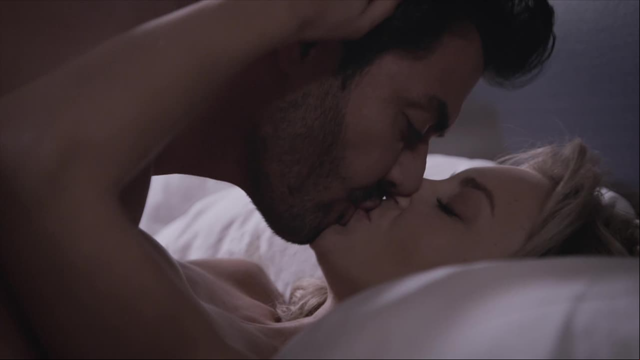 17. Al grado de entregarse a la pasión en una escena que encendió la temperatura y nos hizo suspirar.
<br>
<br>¿De qué más será capaz 'Elisa Cantú'? Descúbrelo de lunes a viernes a las 9:30 pm. con Las Estrellas.