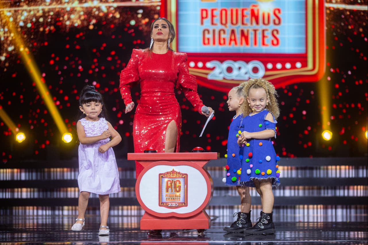 Así nos divertimos con el ingenio de los siete carismáticos en 'La Botonera'