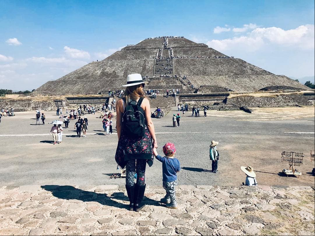 En mayo de 2017, Marjorie de Sousa presentó a su hijo Matías en la portada de People en Español y desde entonces ha publicado pocas cosas de su retoño.
