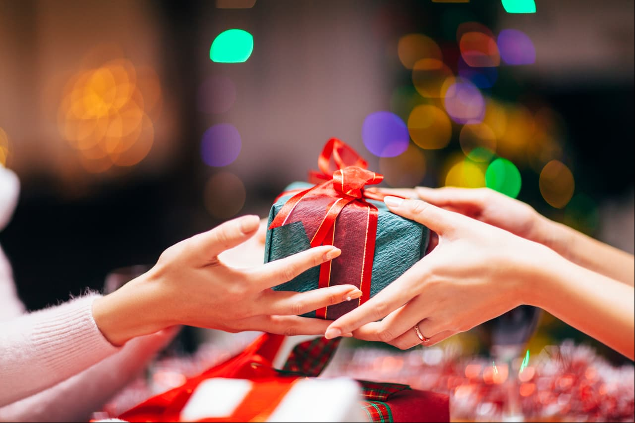 ¡Llegó la época de dar y recibir regalos!