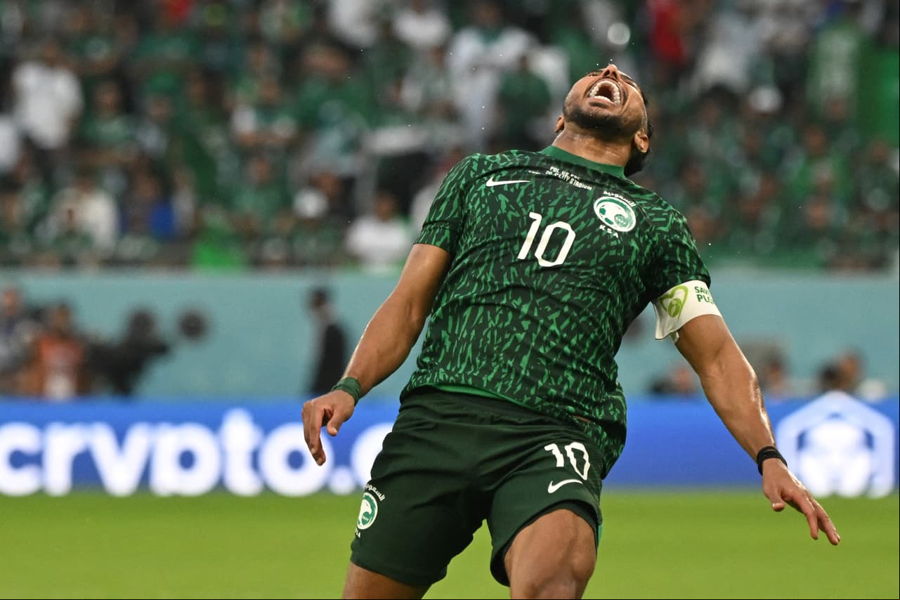 Zielinski y Lewandowski hicieron los goles con los que Polonia derrotó a Arabia Saudita y aspira a los Octavos de Final del Mundial Qatar 2022.