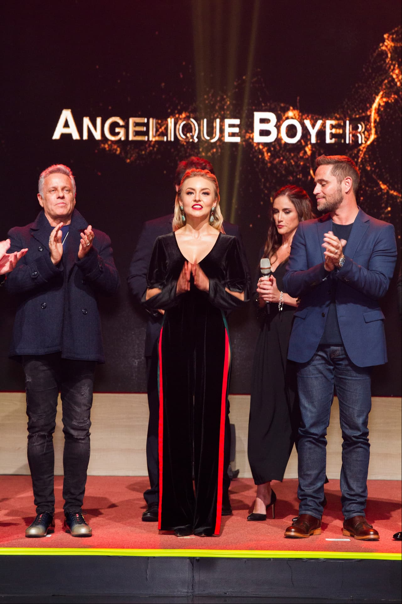 Angelique Boyer agradeció a la producción por dar vida a Lucía, pues era un tipo de personaje que decretaba.