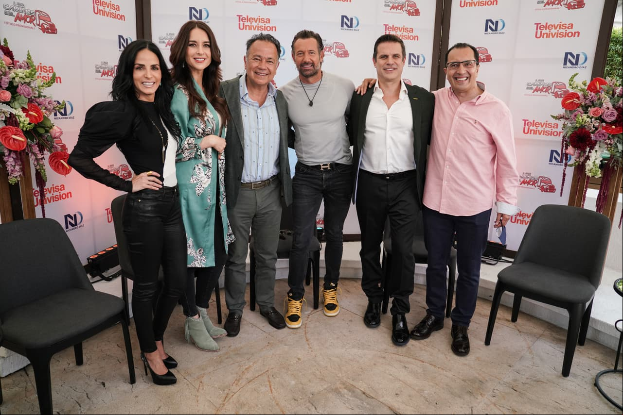 El productor fue el encargado de revelar la noticia durante una transmisión en vivo por las redes sociales de Las Estrellas.