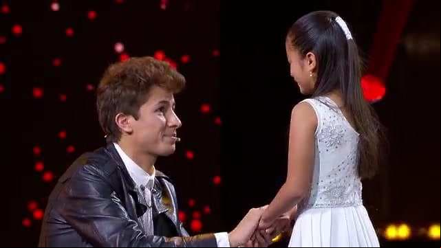 Entre lágrimas, Juanpa  Zurita da palabras de aliento a participante de Pequeños Gigantes 2020 que  perdió reto