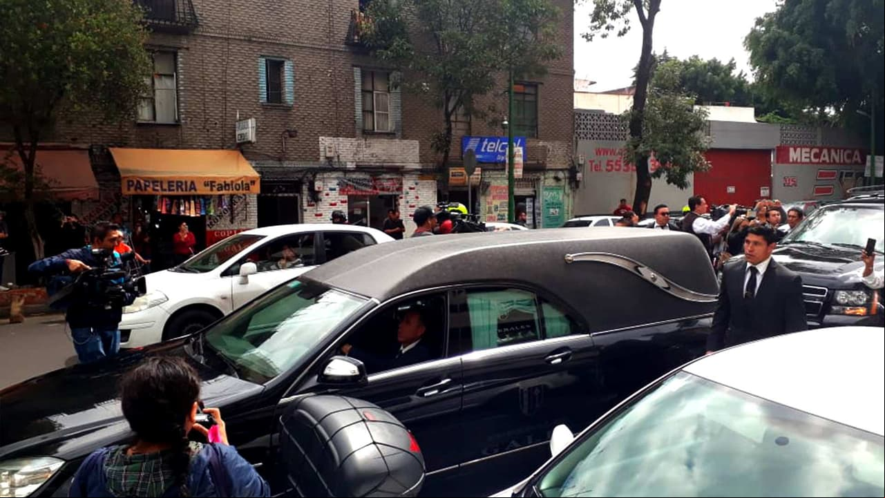 Video: Cuerpo de Edith González es trasladado al Teatro Jorge Negrete para homenaje