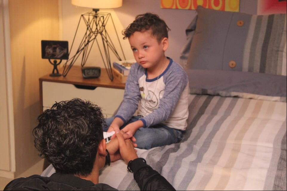 ‘Aristóteles Córcega’ se planteó la idea de adoptar a su hermanito y criarlo junto a su pareja ‘Cuauhtémoc López’.