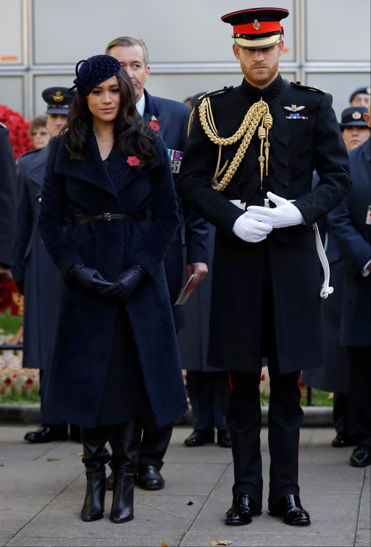 En un tono más serio, el Duque de Sussex explicó que le trae gran tristeza que la situación se tornara tan complicada, porque la pareja esperaba seguir sirviendo a la Reina, pero lamentablemente, no pudo ser así.
