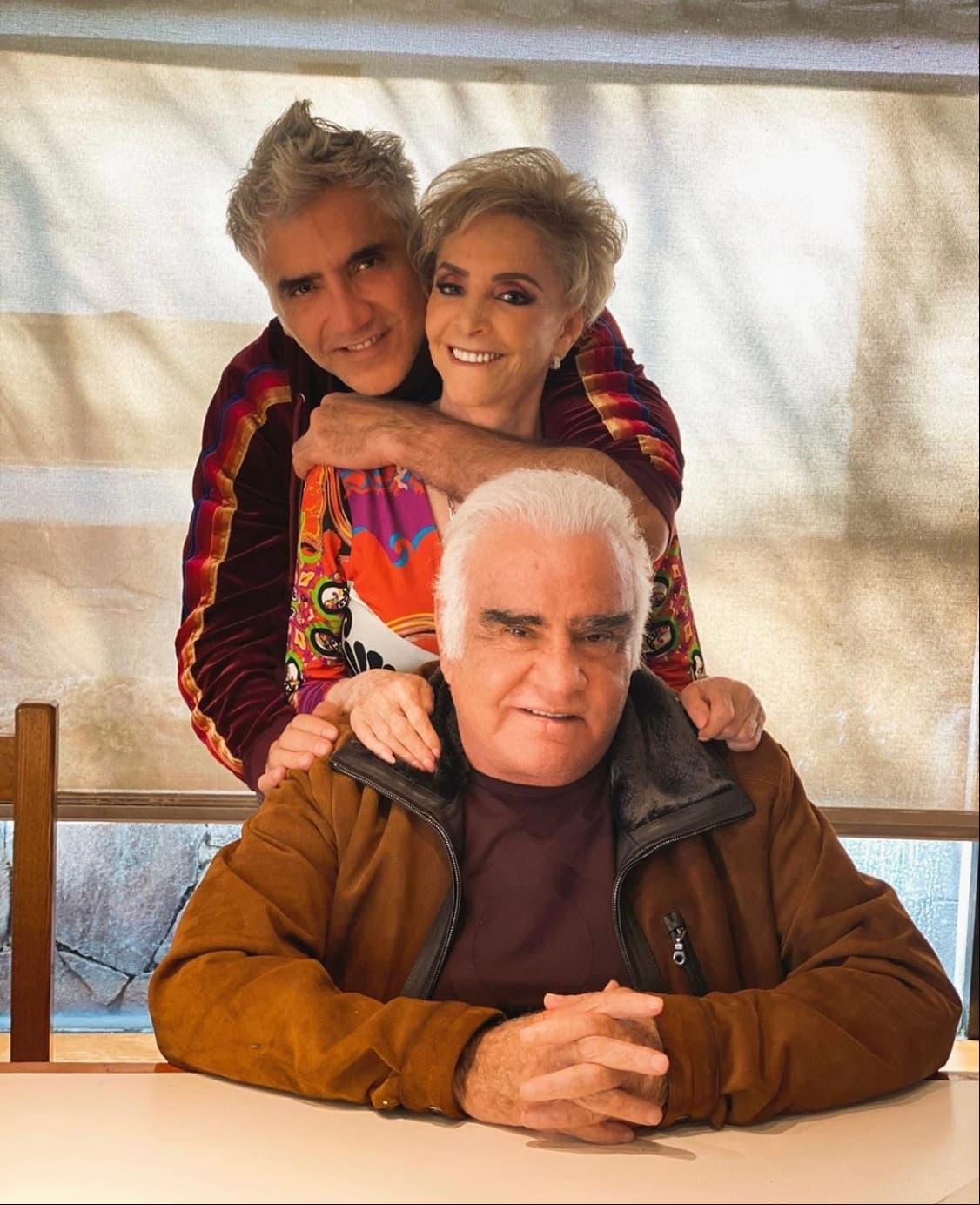 El tercer hijo del originario de Huentitán, Jalisco es Alejandro Fernández, quien se ha consolidado como uno de los intérpretes más reconocidos de la música regional mexicana y el pop en español. 'El Potrillo', como también se le conoce, es padre de cinco hijos.