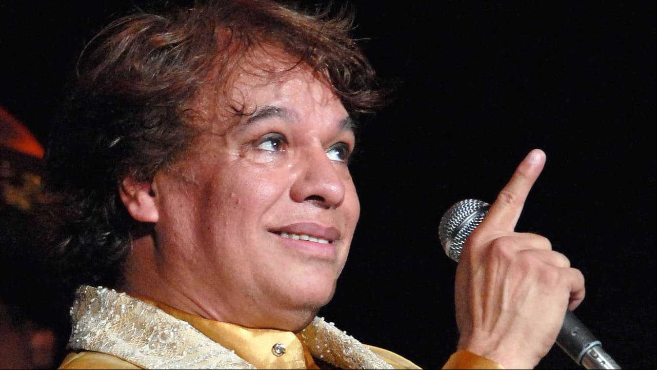 Realizan homenaje a Juan Gabriel a 8 años de su muerte