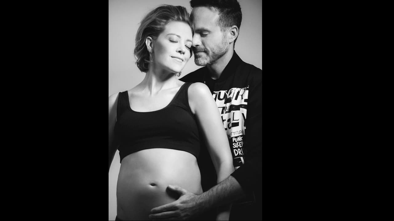 En cuestión de minutos, la publicación de la actriz consiguió más de 73 mil ‘Me gusta’ e infinidad de mensajes, en los que fans y famosos destacaron lo guapa que se veía, pero sobre todo recalcaron el brillo especial que tiene en su mirada.
