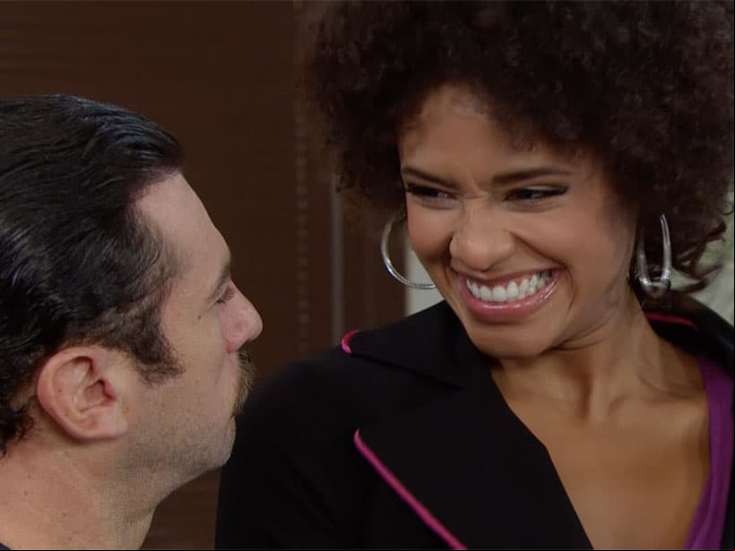Jessiquita y Fernando se encargan de que Jesús tenga la peor estadía en Avon y que se large para siempre de su romance de verano, y claro de su escritorio.