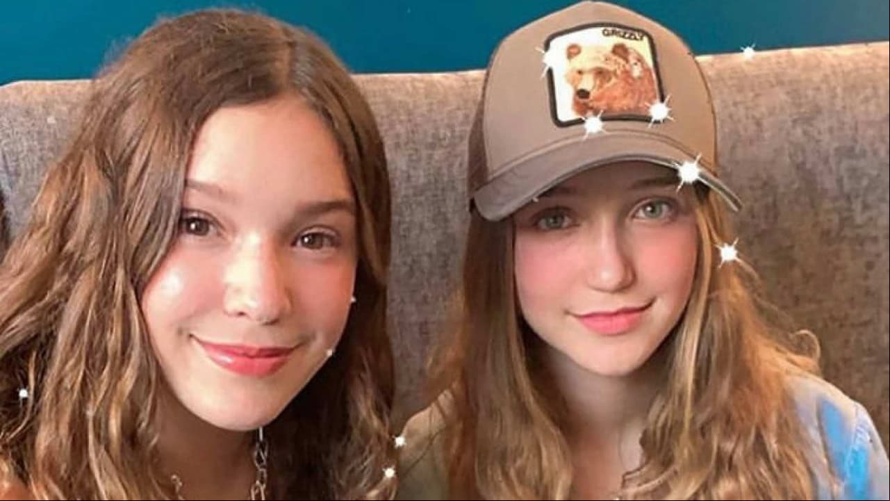 Así le grita Nina Rubín a su hermana cuando la escucha cantar: "Eres una diosa"