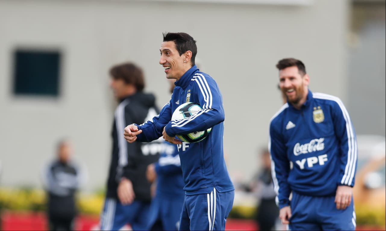 Angel Di María espera recuperarse a tiempo para jugar ante Países Bajos.