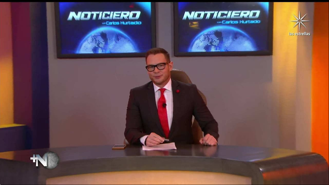 Noticiero ‘Nueva Normalidad’ con Carlos Hurtado. Revive este sketch de ‘Más noche’