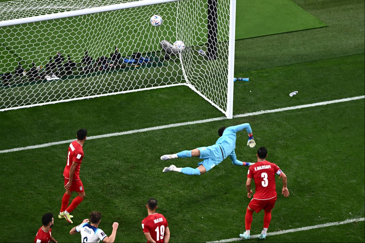 La Selección de Inglaterra luce con goleada ante Irán en el arranque de la actividad del Grupo B.
