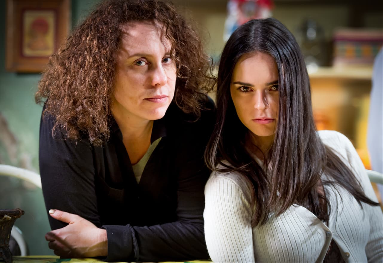 Consolidó a Azela Robinson como primera actriz en su polémico papel de "Josefa".