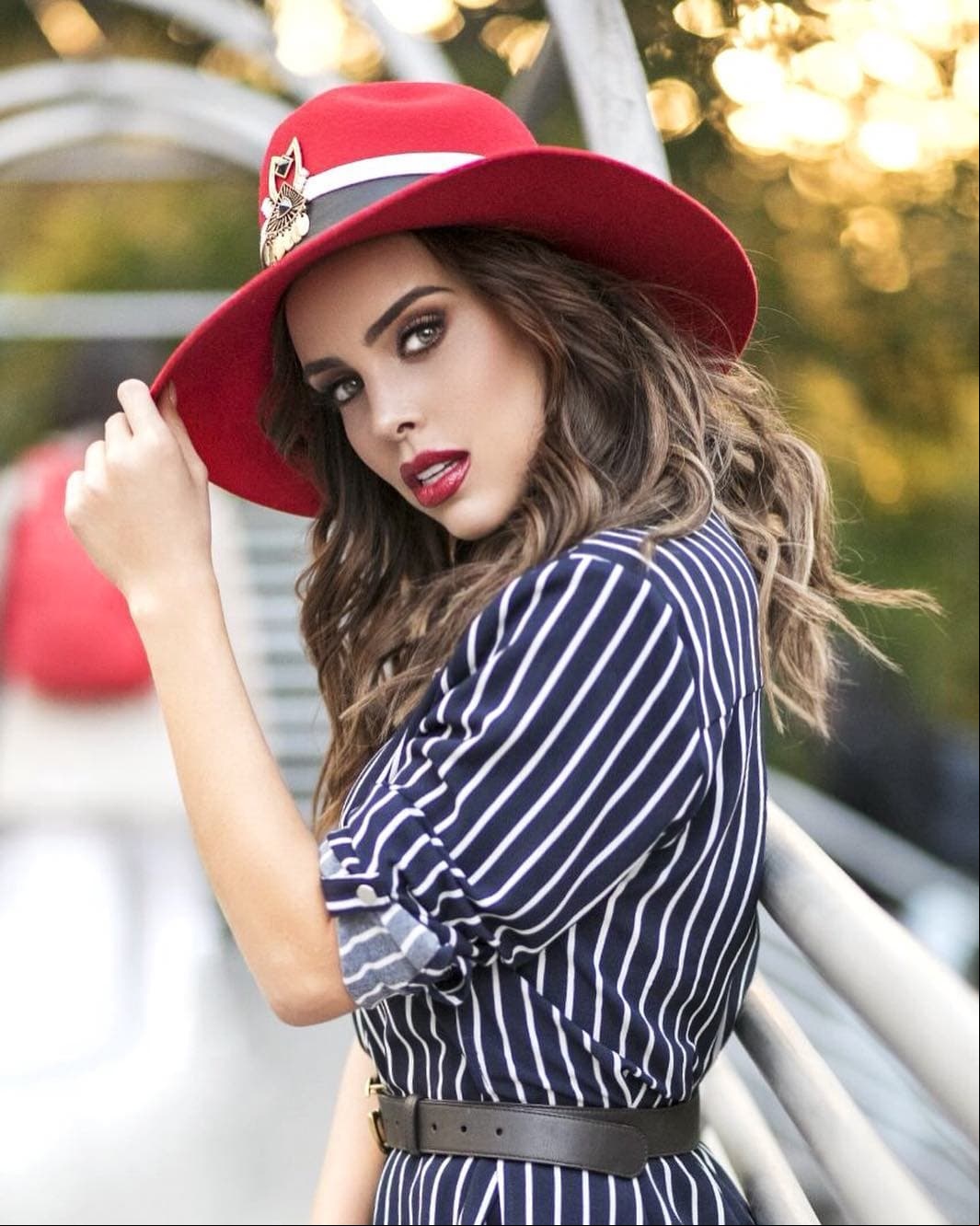 Sara Corrales responde a quienes la comparan con Anahí por su nuevo cambio de look
