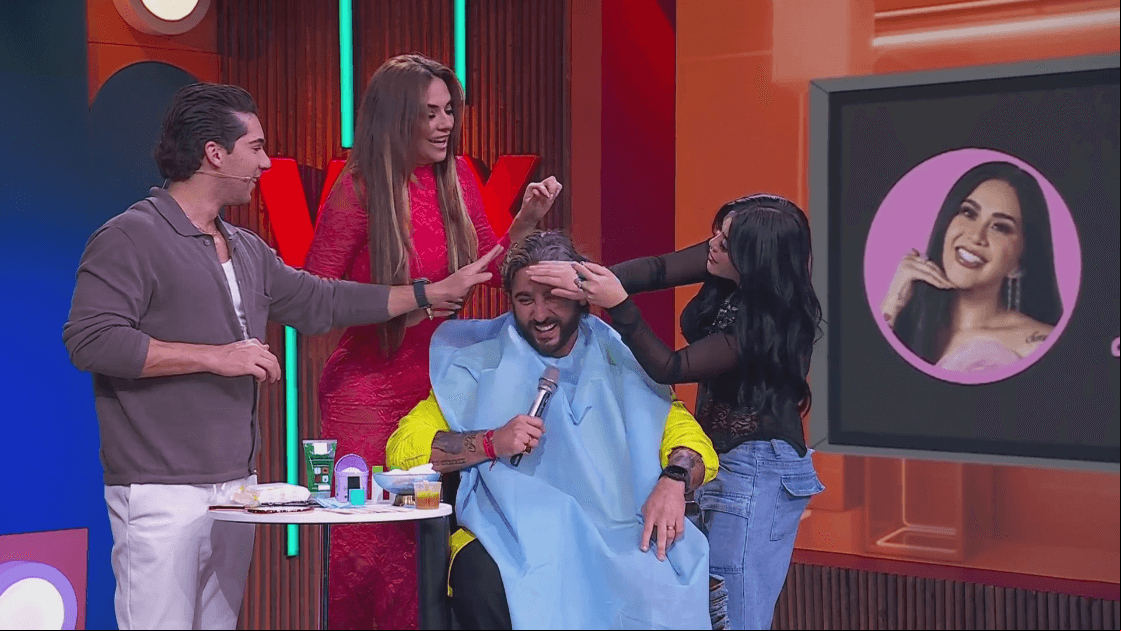 Gomita cambia de look al Potro