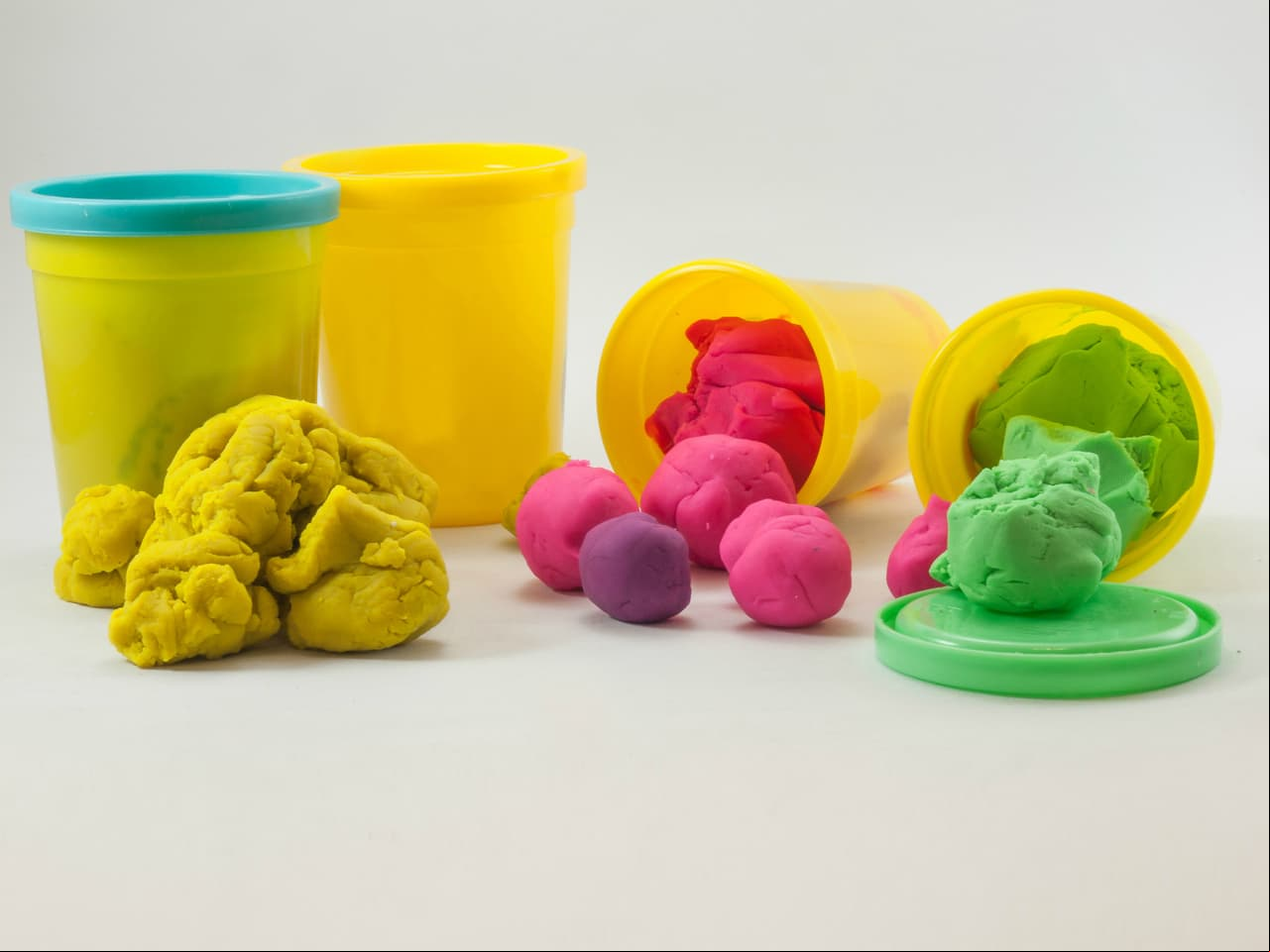 Play-Doh. Con la masa de colores podías hacer castillos, figuras y cualquier cosa que se te ocurriera. La creatividad era la principal protagonista.