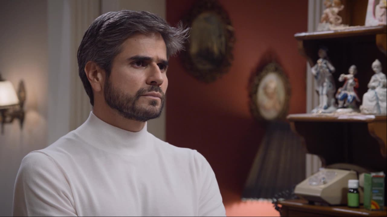Fede le pide a Alberto que se aleje de Sofía en 'S.O.S Me estoy enamorando'