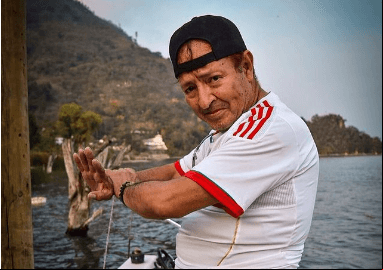 Dan el último adiós a Sammy Pérez; su cuerpo tuvo que ser cremado tras morir por Covid-19