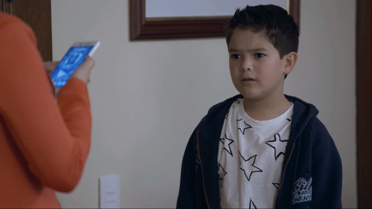 Resumen Capítulo 45: Gloria se lleva a Santi a EU