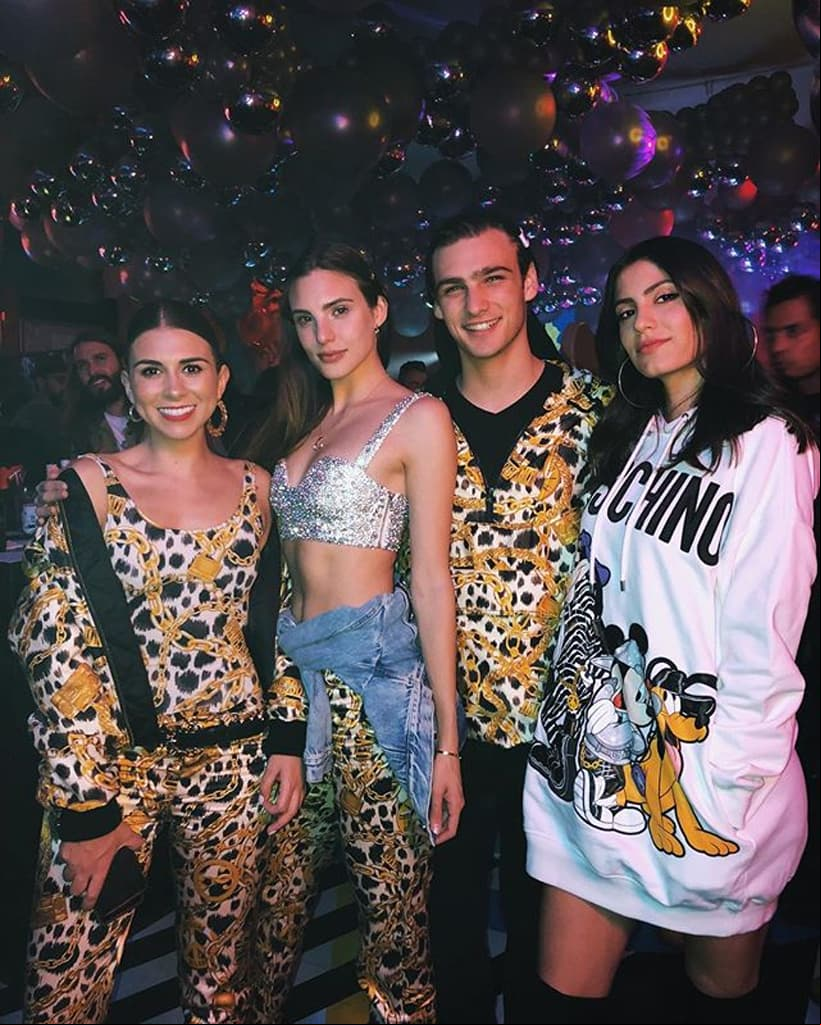 Fuera del melodrama, Macarena y Bárbara son grandes amigas, por ello es común que posen juntas en sus respectivas cuentas de Instagram, situación que emociona mucho a sus seguidores.