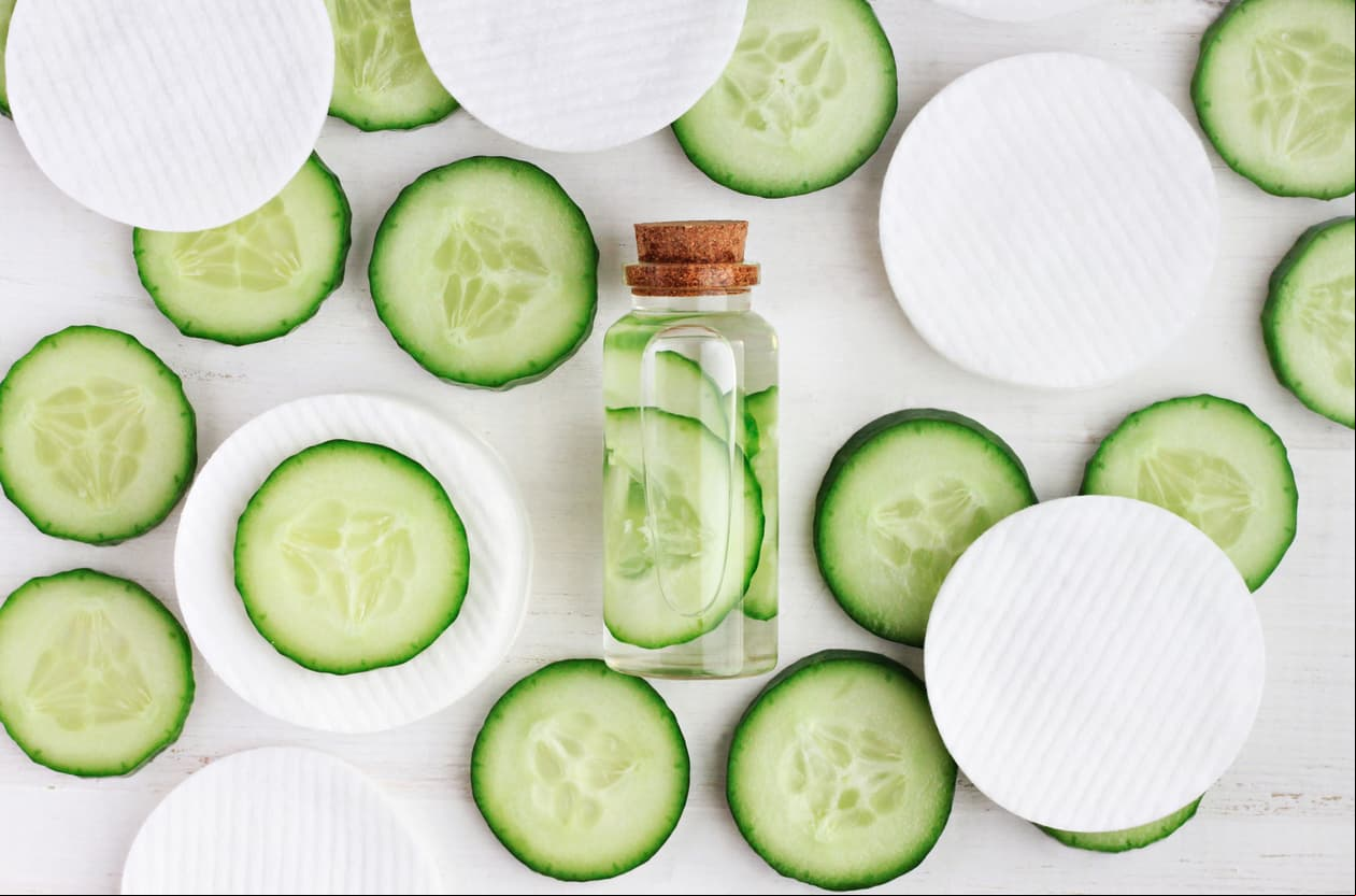 Pepino. El jugo aclara las axilas, pero también se pueden colocar rodajas que tendrán el mismo efecto.