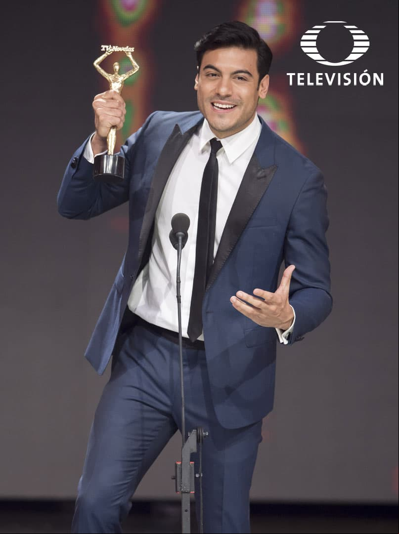 Carlos Rivera se llevó 2 premios.