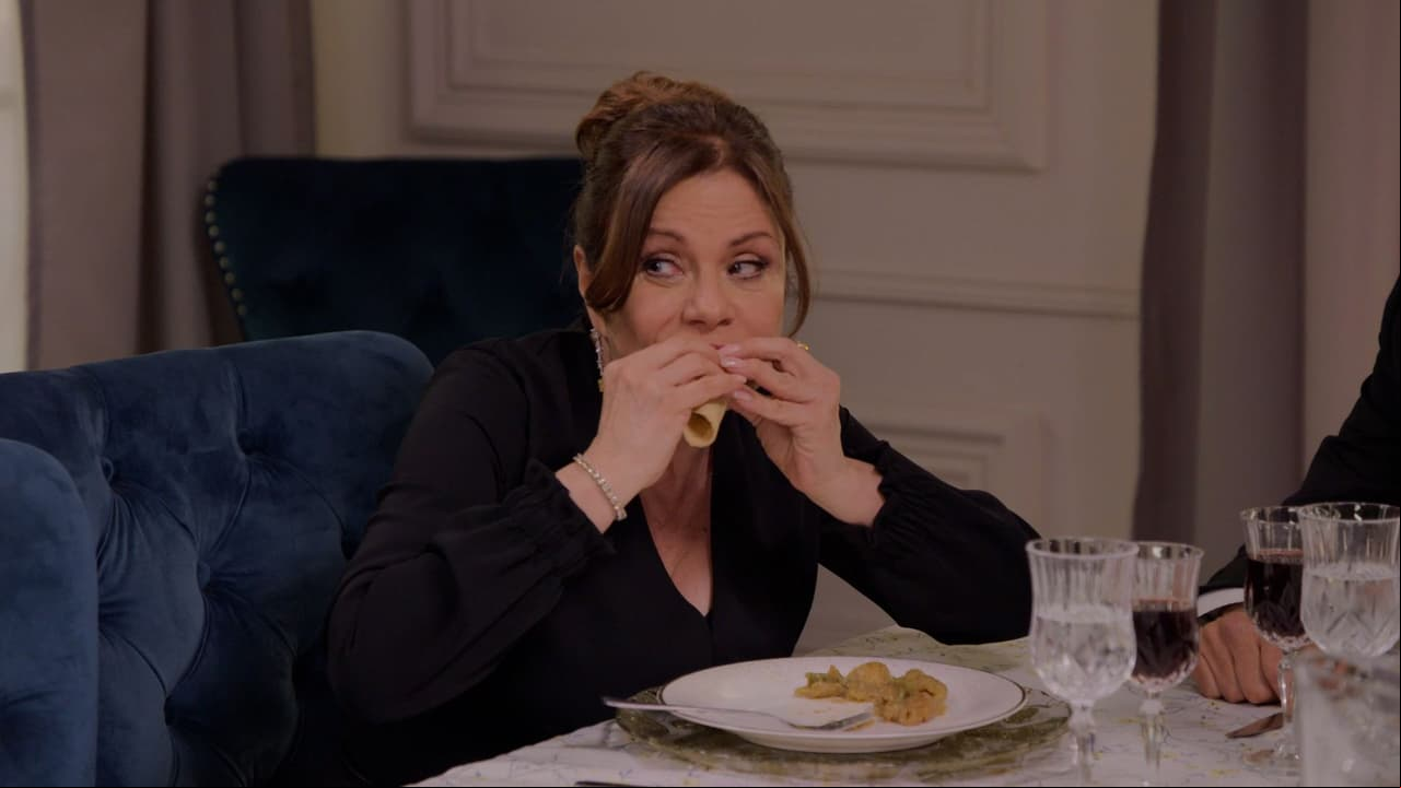Ofelia sorprende a los Portilla ¡con chicharrón en salsa verde! 