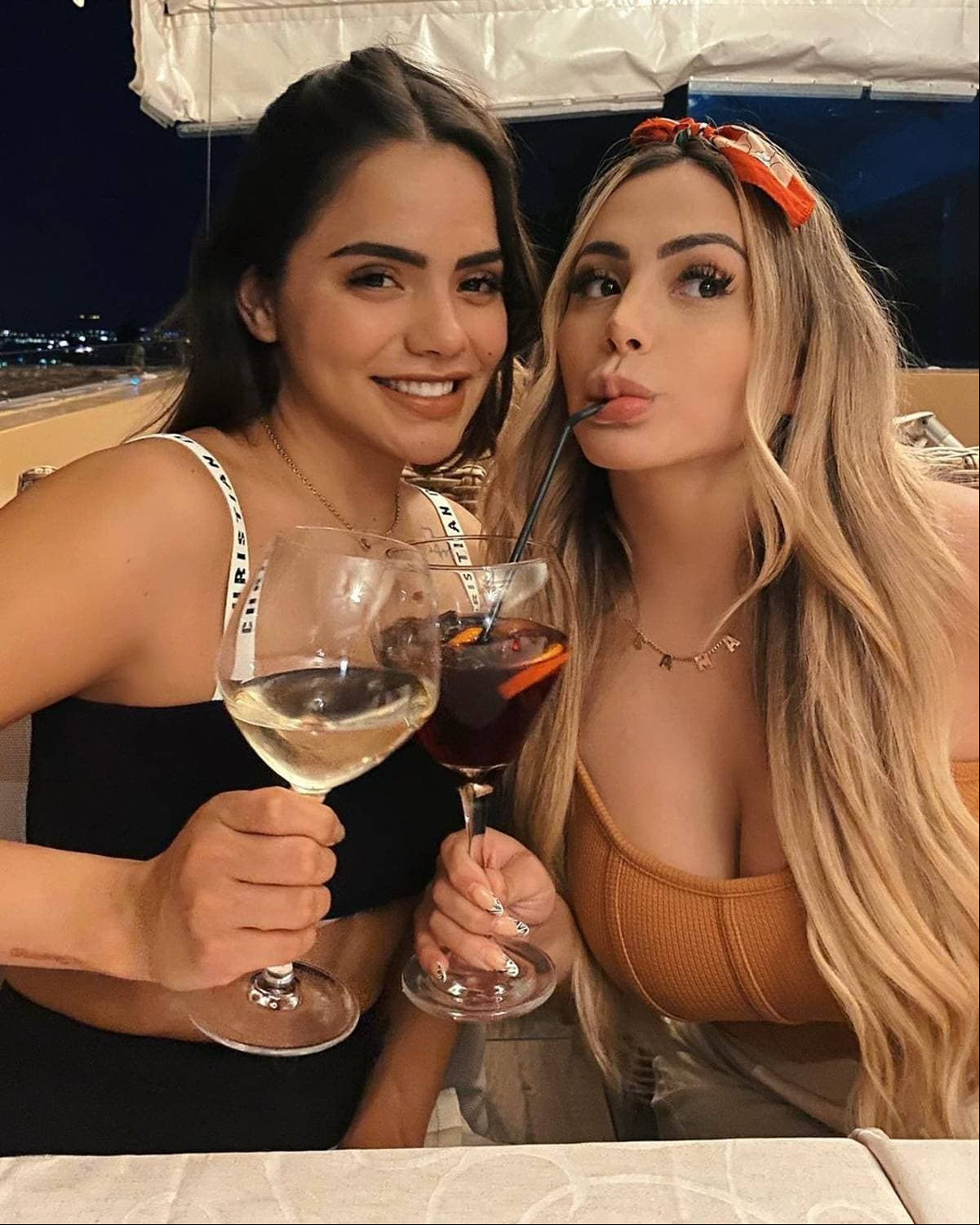 El talento y belleza de Samadhi Zendejas no es lo único que llama la atención en redes sociales, sino también el enorme parecido físico que tiene con su hermana Claudia Dassana, ¡conócela!
