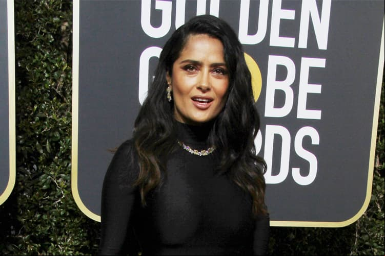 Salma Hayek sorprende a sus seguidores tras realizar este ejercicio