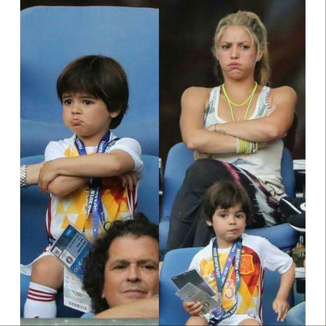 El pequeño acaparó las redes debido a su gran parecido con su madre.