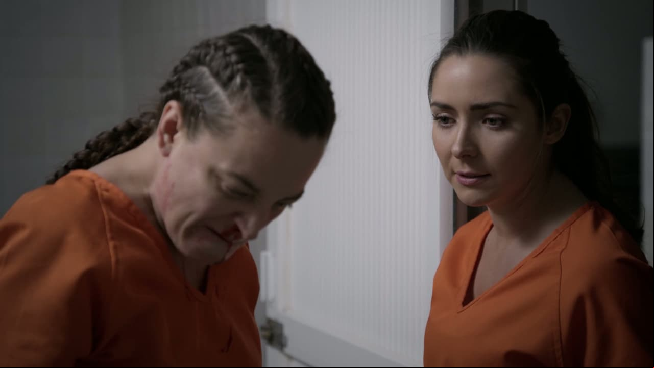Capítulo 53: Luisa ayuda a Laura para hundir a Mr. Blake
