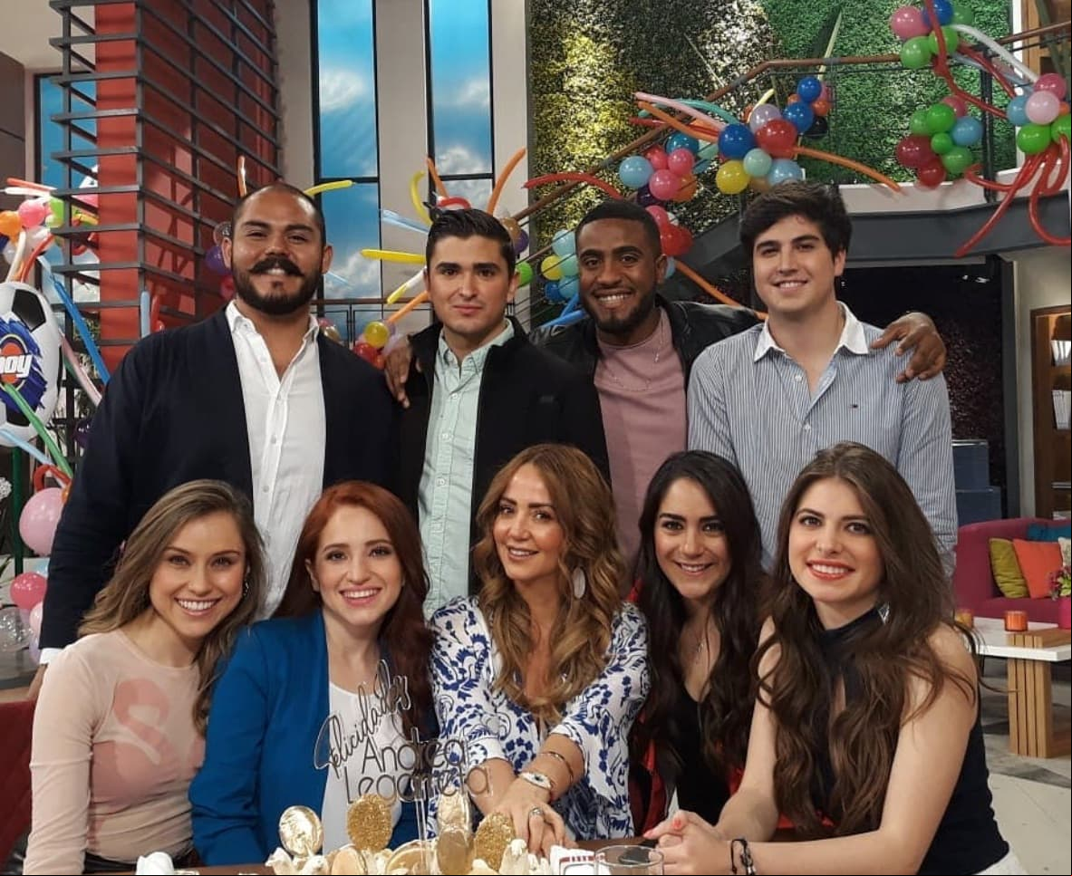 El reencuetro se dio por el cumpleaños de Andrea Legarreta en 'Hoy'