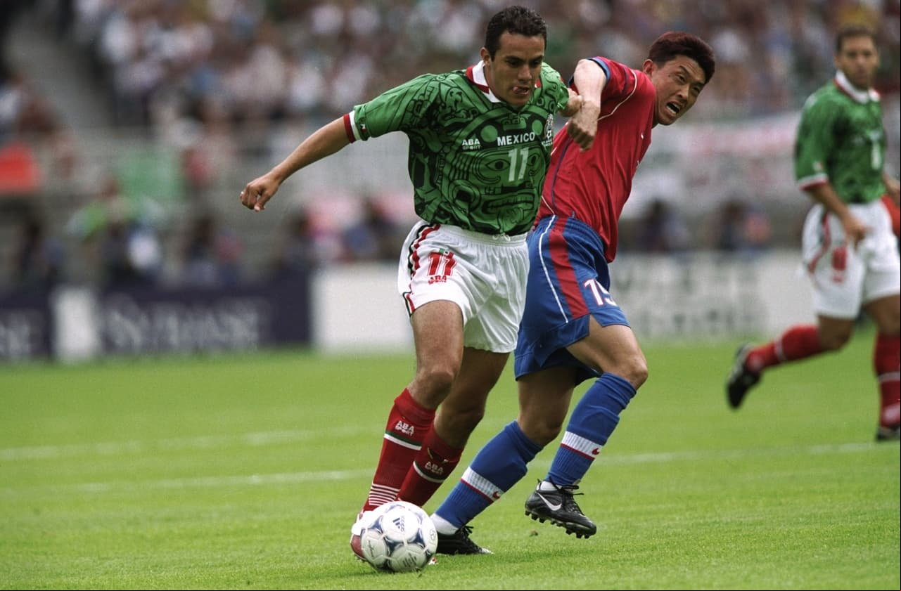 La 'Cuauhtemiña' de Cuauhtémoc Blanco, reconocida por FIFA y comparada con otras 'magias'