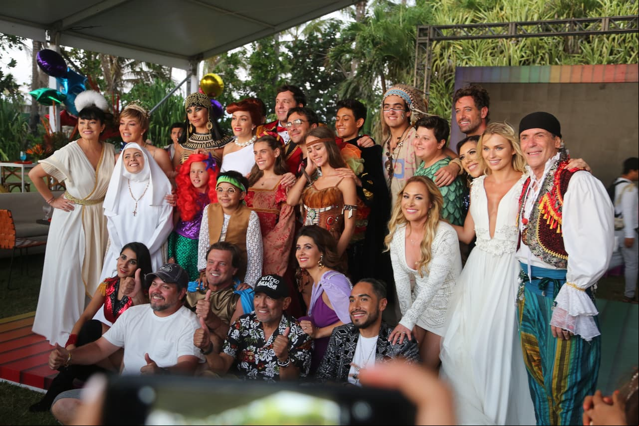 Uno de los grandes momentos del final de "Soltero con hijas" fue la fiesta de disfraces con todas las familias. Checa aquí los looks de los personajes.