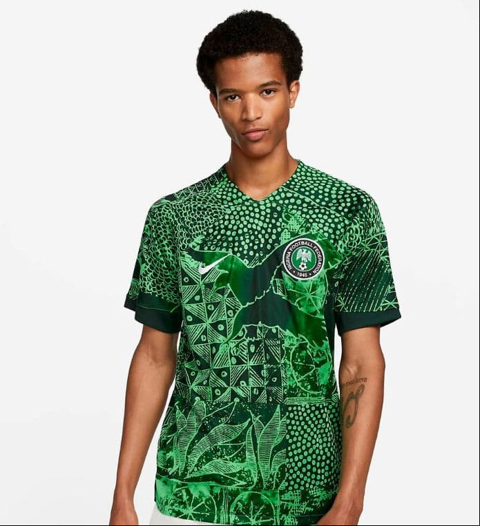 NIGERIA, LOCAL. Las distintas marcas patrocinadoras se han lucido con los diseños para el Mundial Qatar 2022.