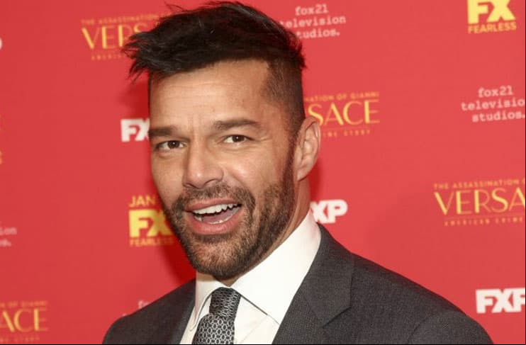 Ricky Martin rompe el silencio y explica, por fin, qué fue lo que le pasó en el rostro