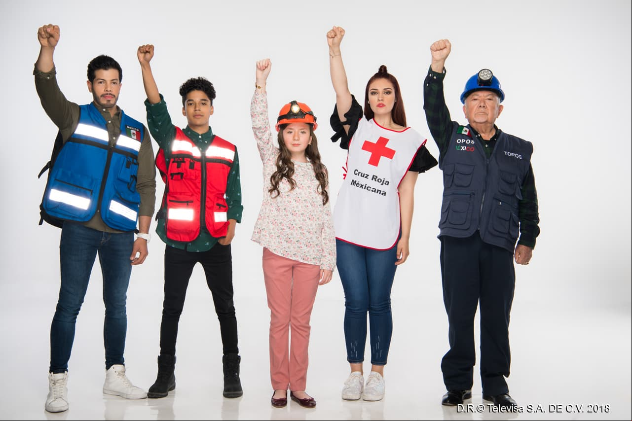 Al elenco se le sumó Rafael Serdán como conductor digital y se dio un mensaje de solidaridad.
