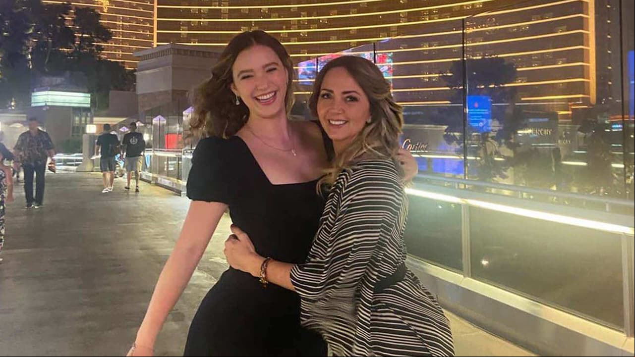 Mía, hija de Andrea Legarreta, deja sin palabras al hablar de su primer galán: ‘No salió muy bien’
