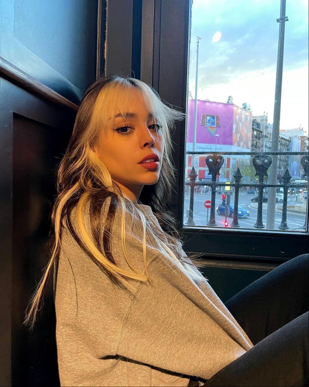 Danna Paola informó sobre la muerte de su abuelita Chelo.