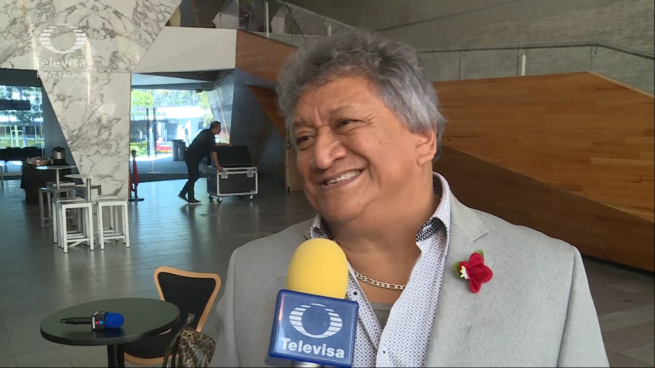 Jo Jo Jorge Falcón celebra 45 años de trayectoria