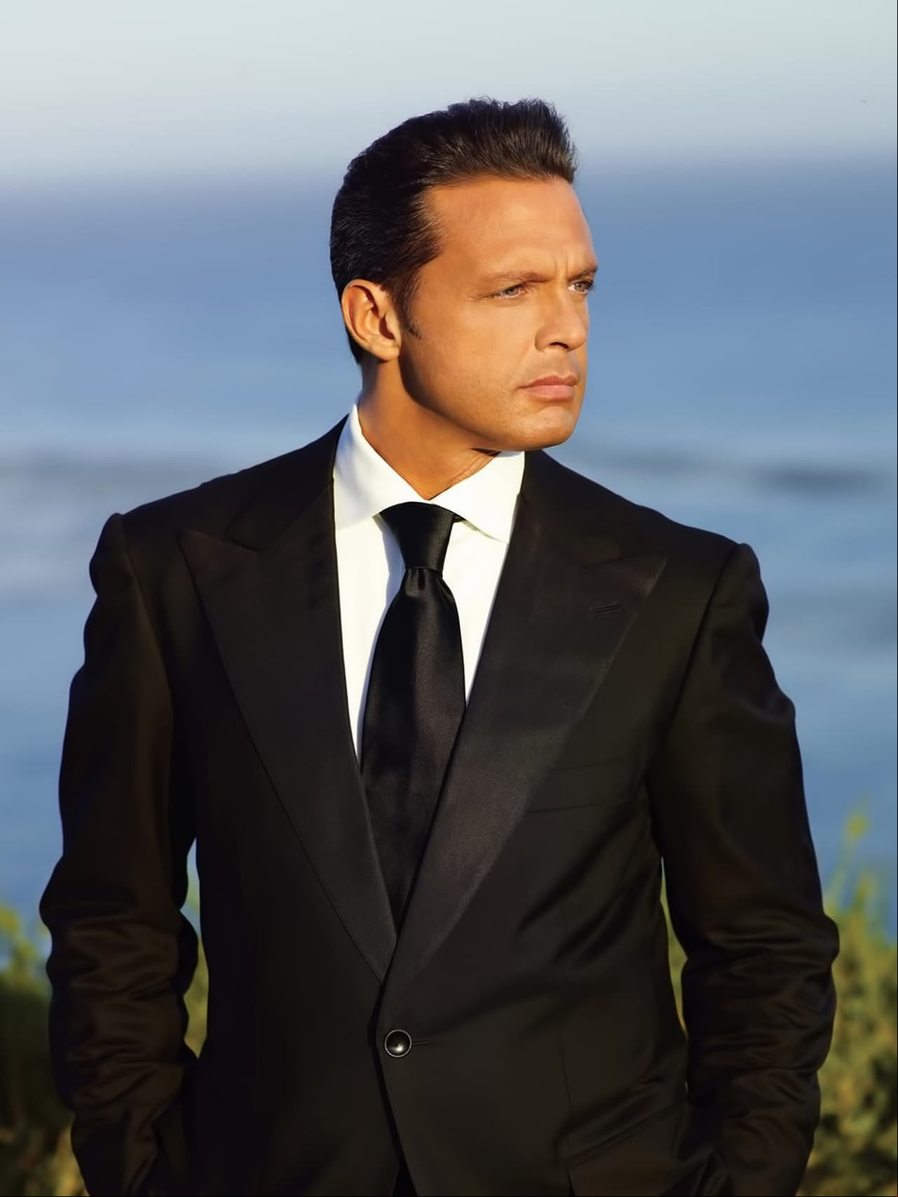 Colocan a Luis Miguel como el latino con más ganancias en 2018
