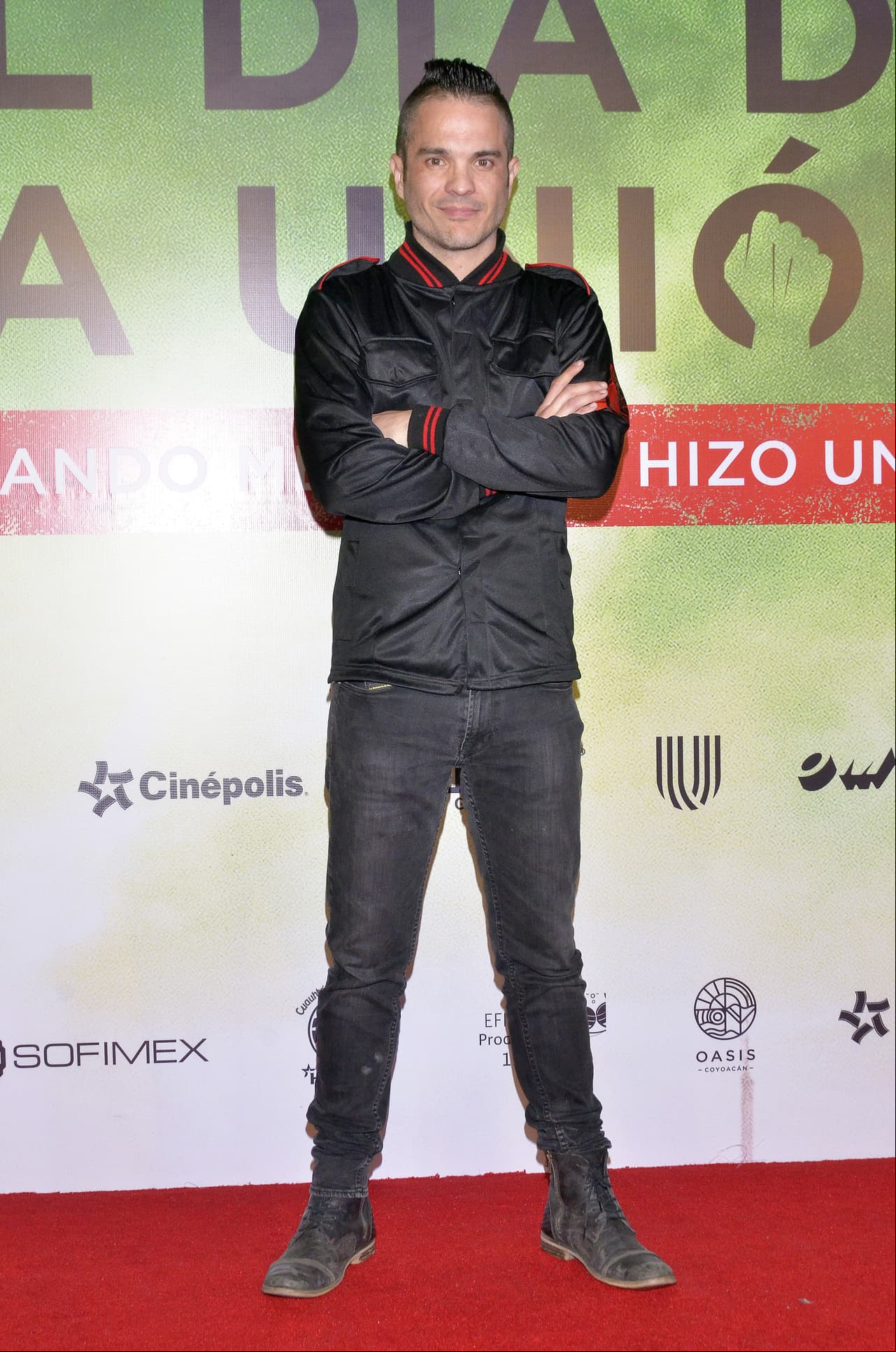 Kuno Becker en la alfombra roja de la película 'El día de la unión'