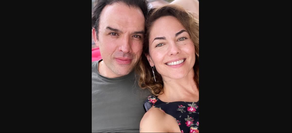 Bárbara Mori no solo publicó un video de la joven, también precisó: “Es increíble verte bailar, me paras los pelitos de la piel, haces que mis ojitos se llenen de agua... Para mí eres la mejor y no tiene nada que ver con el AMOR que siento por ti, aunque sí TE AMO perdidamente, tienes un don para el baile. Eres la mejor bebé”.